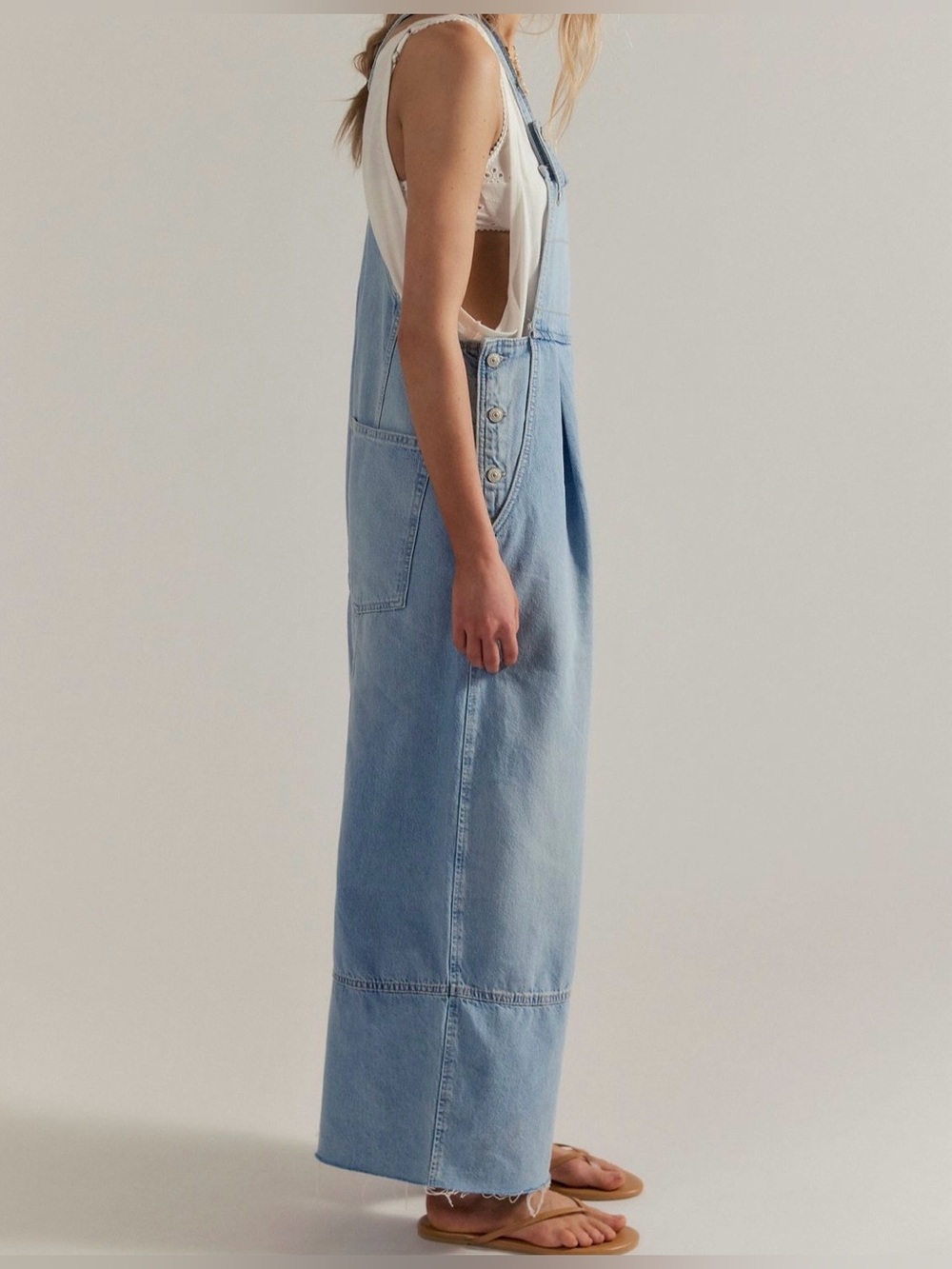 NWT FREE PEOPLE WE THE FREE RAMBLER DENIM OVERALLS GHOST RANCH - Picture 3 of 5
